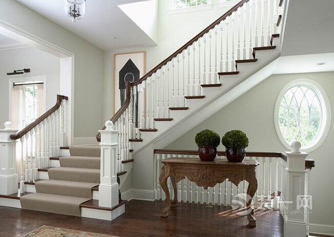 如何装饰楼梯扶手 20151007162010_2877.jpg