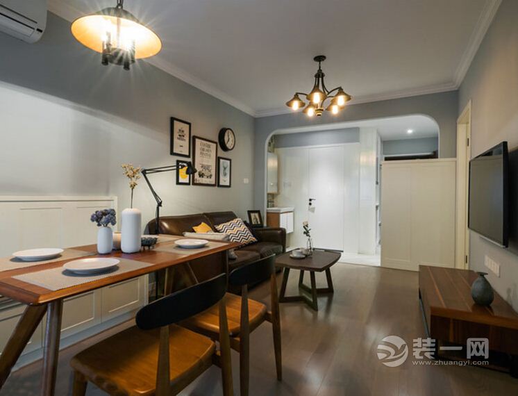 飘窗改造成餐厅 20160422100820_4958.jpg