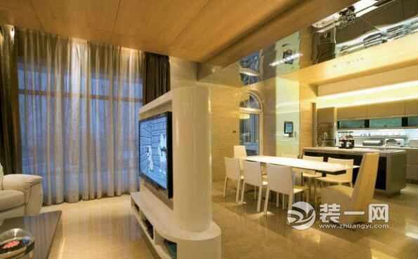 2016年最新客厅餐厅隔断电视墙装修效果图:复式别墅客厅餐厅一体电
