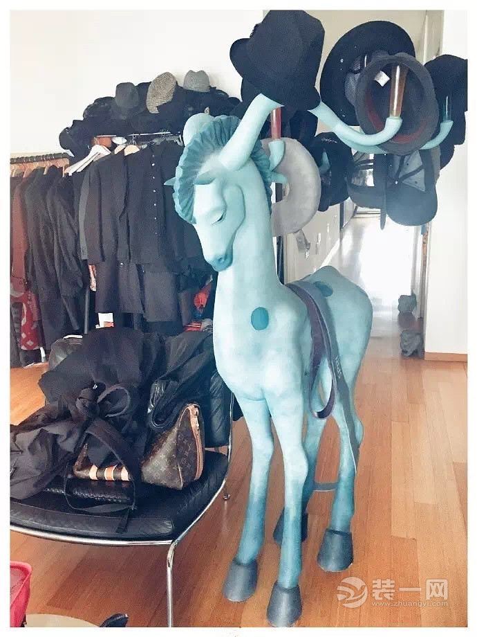 �Դ���ΰ ����Ϊ�׵���Щ���ǼҾ�װ���ֹ��ֳ�