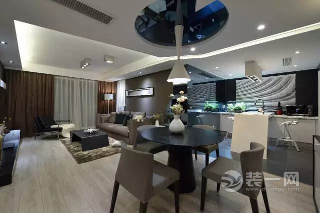 华西村人均收入_郑州市人均生活标准(3)