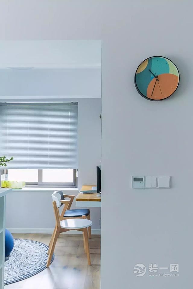 如何装饰书桌墙壁 20170906144837_2287.jpg