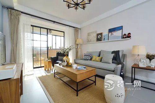 室内设计装修风格简约大气客厅 20171101144534_1845.jpg