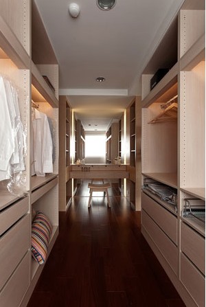 收纳空间效能 主卧更衣室的规划与设计